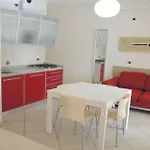 Apartamento Seaside With Poolside Retreat Bibione