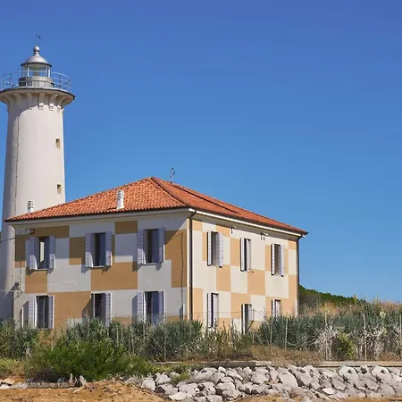 Apartamento Seaside With Poolside Retreat Bibione