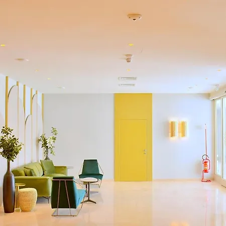 Seaside With Poolside Retreat Apartment Bibione