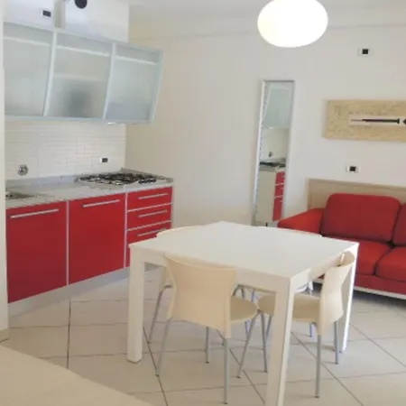 Lejlighed Seaside With Poolside Retreat Bibione